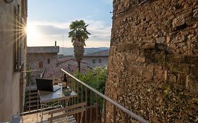 Caporali 23 - 3 Bedrooms With Balcony - Italywego
